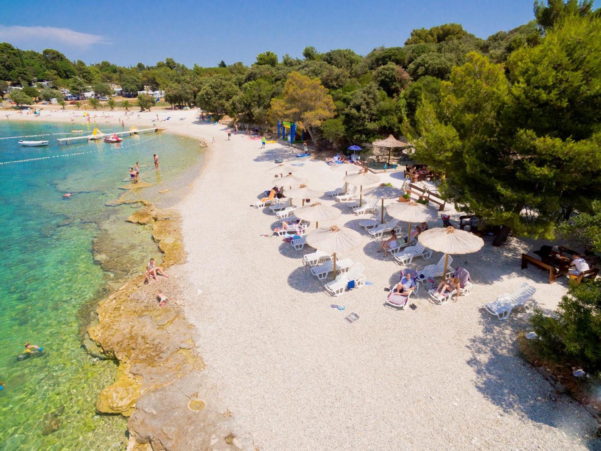 Camping Brioni Πούλα Εξωτερικό φωτογραφία