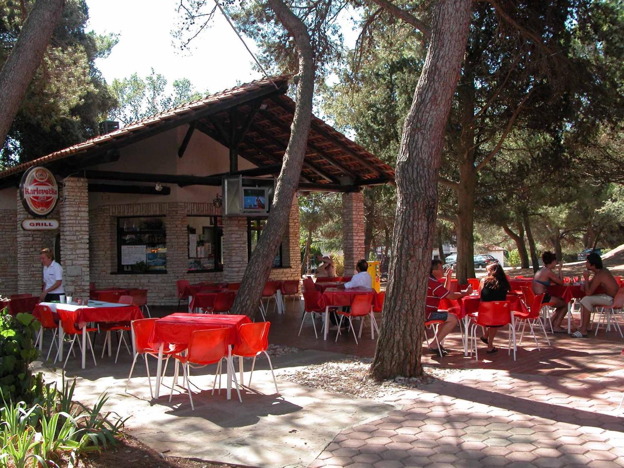 Camping Brioni Πούλα Εξωτερικό φωτογραφία